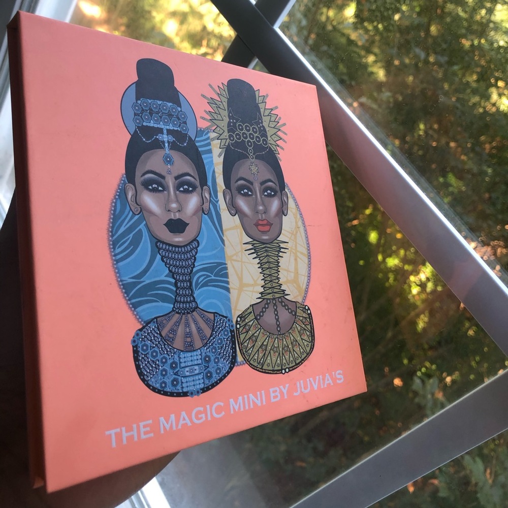The MAGIC MINI Juvia’s Place Eyeshadow Palette 🎨